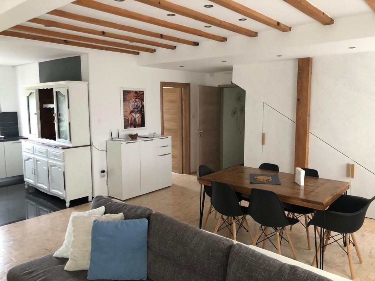 Apartman Kaja Загреб Екстериор снимка