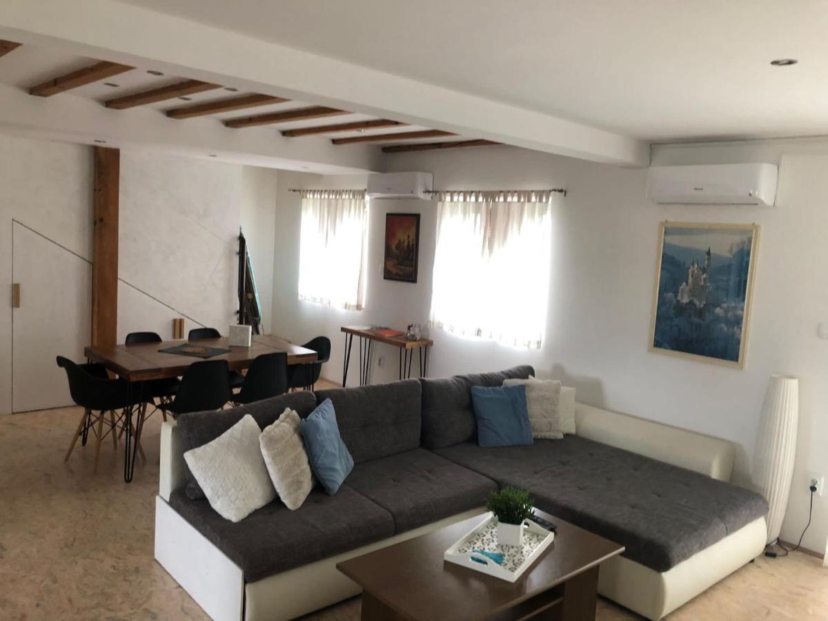 Apartman Kaja Загреб Екстериор снимка